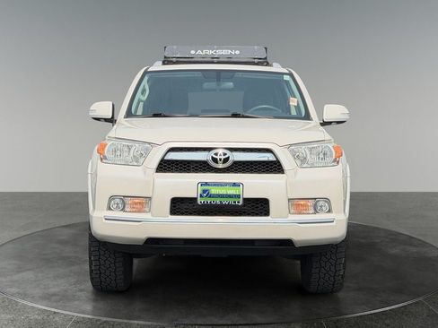 Used 2013 Toyota 4Runner SR5 w/ Convenience Pkg AWD/4WD image 2