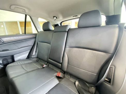 Used 2019 Subaru Outback 2.5i Limited AWD/4WD image 26