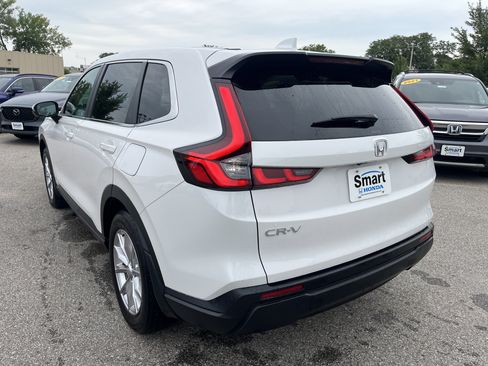 Certified 2024 Honda CR-V EX image 6