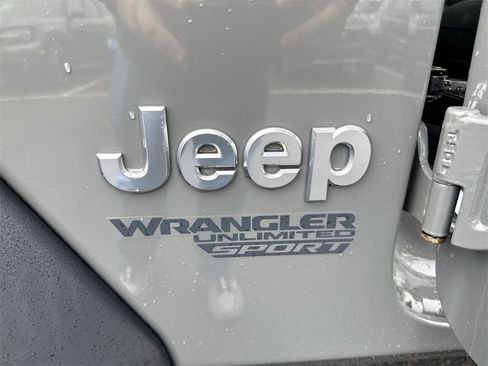 Used 2020 Jeep Wrangler Unlimited Sport S image 26