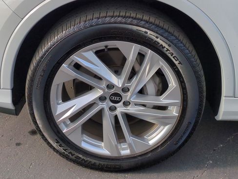 Used 2021 Audi Q7 3.0T Premium w/ Convenience Package image 9