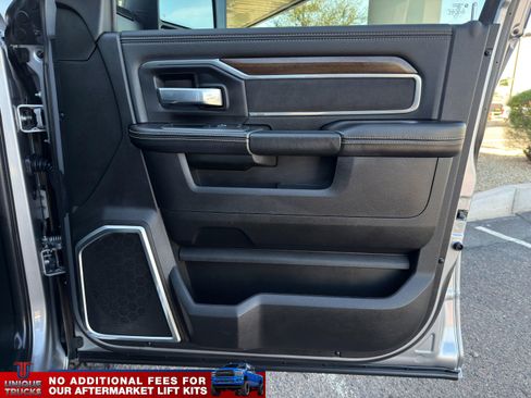 Used 2023 RAM 3500 Laramie image 28
