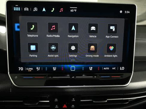 New 2026 Volkswagen Golf image 25