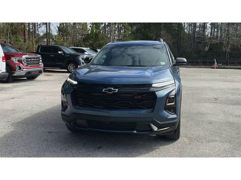 Certified 2026 Chevrolet Equinox RS w/ Safety and Technology Package image 3