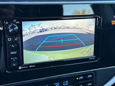 Used 2017 Toyota Corolla iM image 25