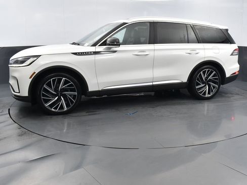 New 2025 Lincoln Aviator Reserve w/ Equipment Group 201A image 19