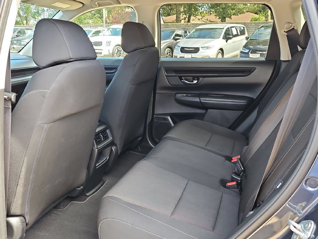 Used 2025 Honda CR-V LX image 28