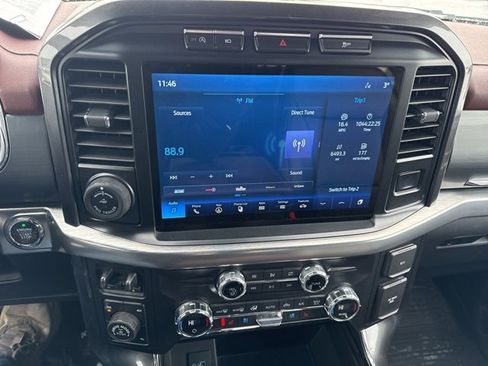 Used 2021 Ford F150 Lariat image 16