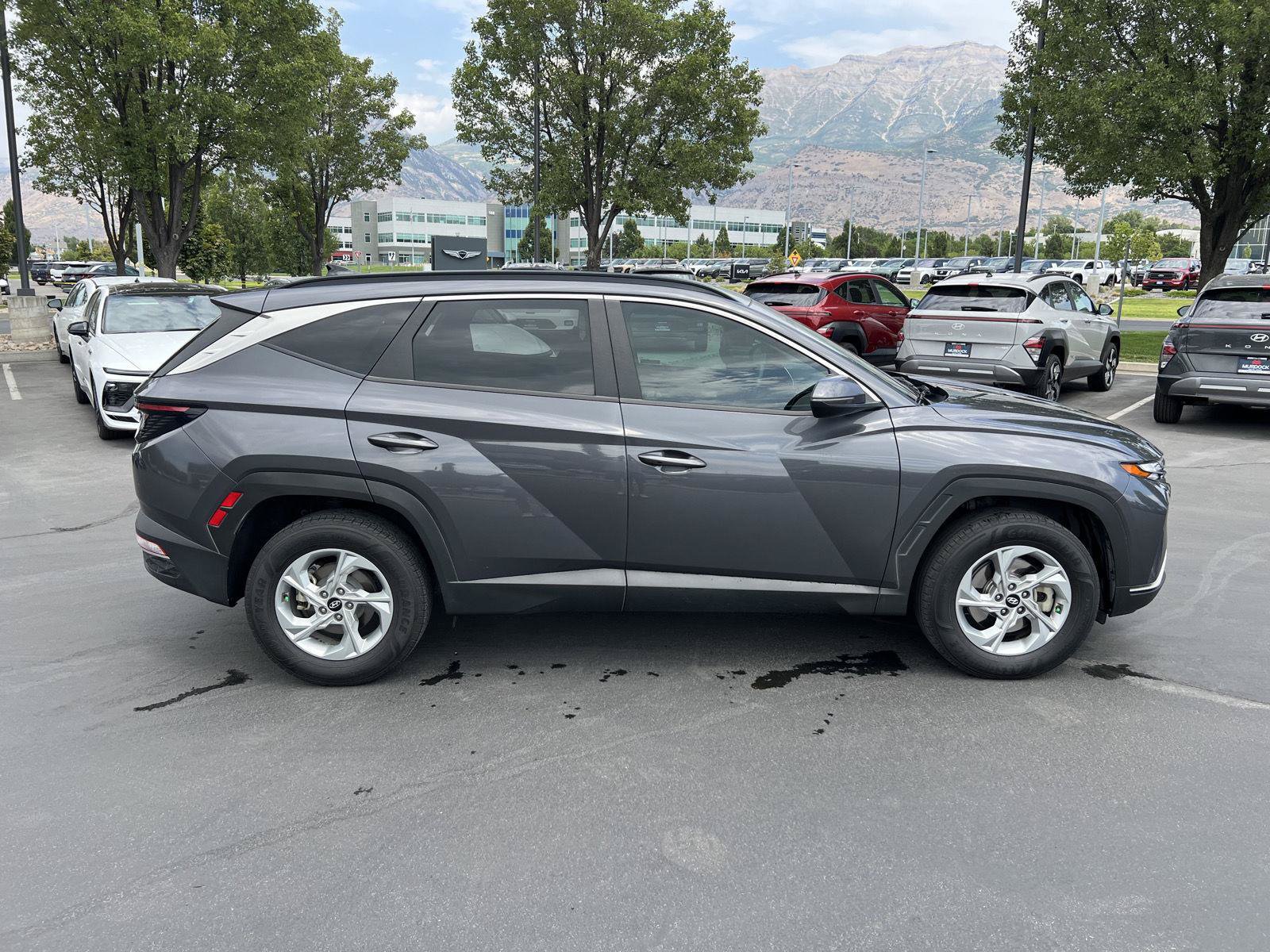 Used 2022 Hyundai Tucson SEL w/ Cargo Package AWD/4WD image 13