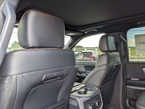 New 2025 Ford Expedition Tremor AWD/4WD image 18