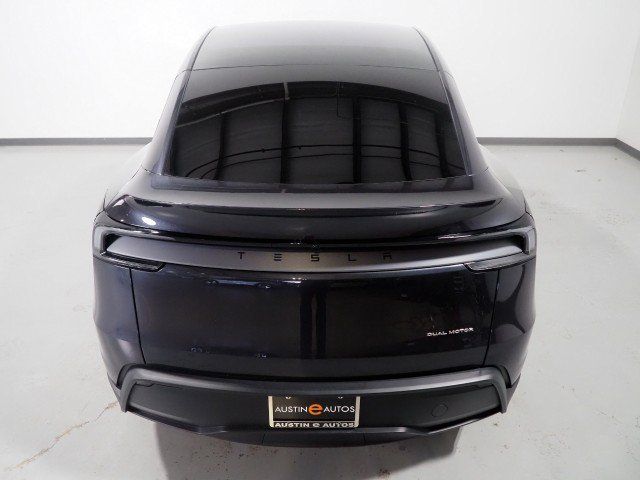 Used 2026 Tesla Model Y Long Range AWD/4WD image 8