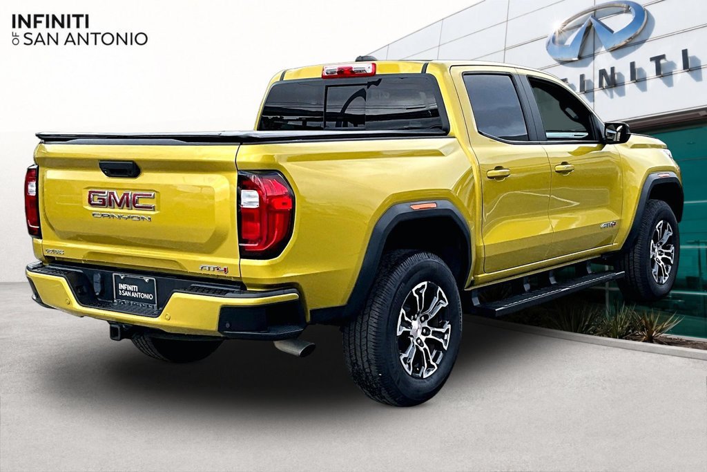 Used 2023 GMC Canyon AT4 w/ AT4 Premium Package AWD/4WD image 2