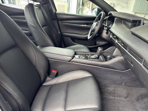 Used 2026 MAZDA MAZDA3 s FWD image 37