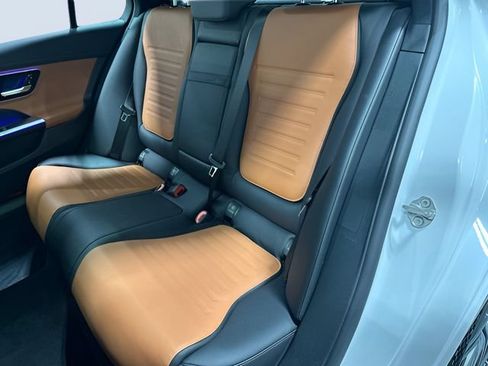 Certified 2023 Mercedes-Benz C 43 AMG 4MATIC Sedan image 29