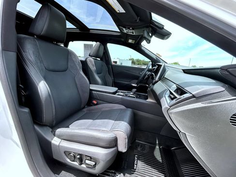 Used 2024 Lexus RX 350 AWD w/ Convenience Package image 16