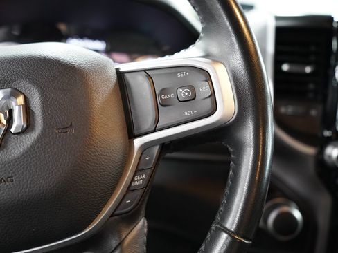 Used 2023 RAM 1500 Big Horn AWD/4WD image 32