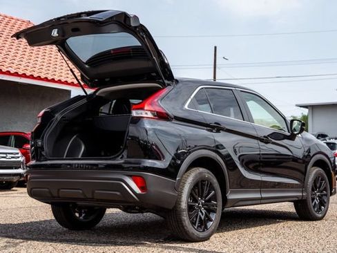 New 2026 Mitsubishi Eclipse Cross LE AWD/4WD image 5