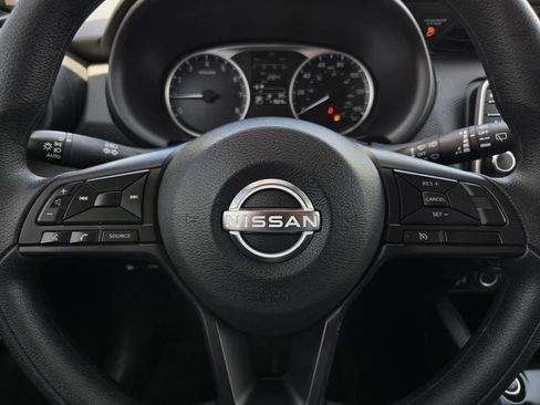 Certified 2025 Nissan Kicks Play S FWD image 22
