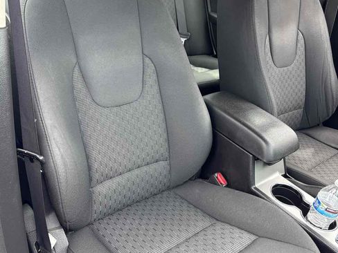 Used 2010 Ford Fusion SE FWD image 16