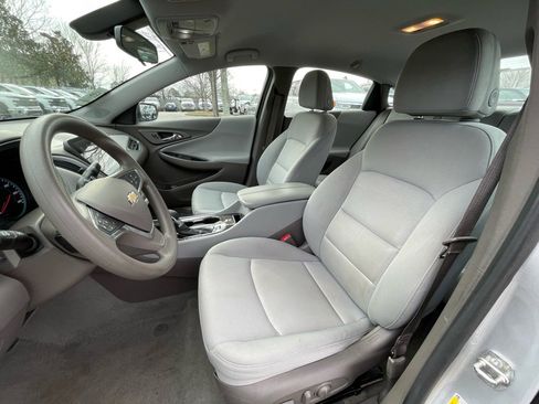 Used 2022 Chevrolet Malibu LT image 22