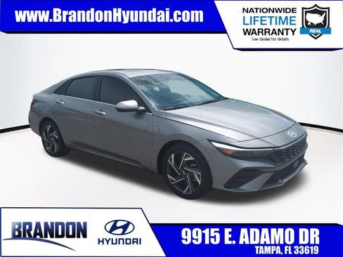 Used 2024 Hyundai Elantra SEL w/ Convenience Package FWD image 1