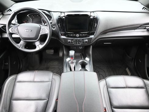 Certified 2023 Chevrolet Traverse RS w/ LPO, Floor Liner Package image 15