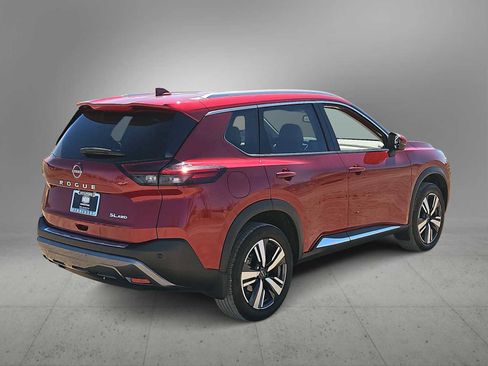 Used 2023 Nissan Rogue SL image 8