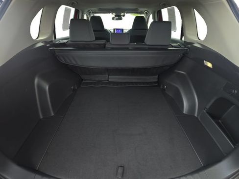 Certified 2025 Toyota RAV4 XLE w/ Convenience Package AWD/4WD image 12