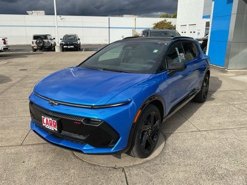 New 2026 Chevrolet Equinox EV RS image 4