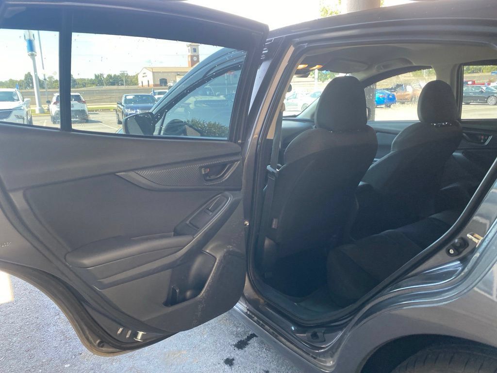 Used 2020 Subaru Impreza 2.0i AWD/4WD image 26