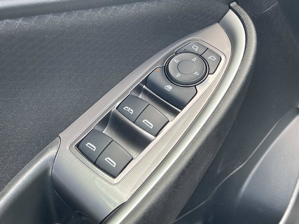 Used 2025 Chevrolet Malibu LT FWD image 28