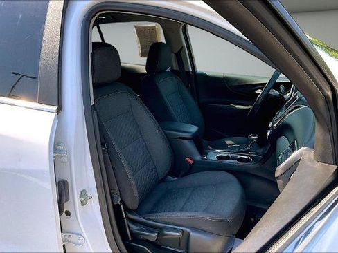 Used 2021 Chevrolet Equinox LT AWD/4WD image 29