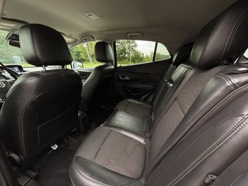 Used 2016 Buick Encore FWD image 17