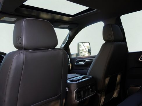 New 2026 GMC Sierra 2500 Denali w/ Denali Reserve Package image 22