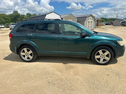 Used 2009 Dodge Journey SXT w/ Entertainment Group #2 FWD image 5