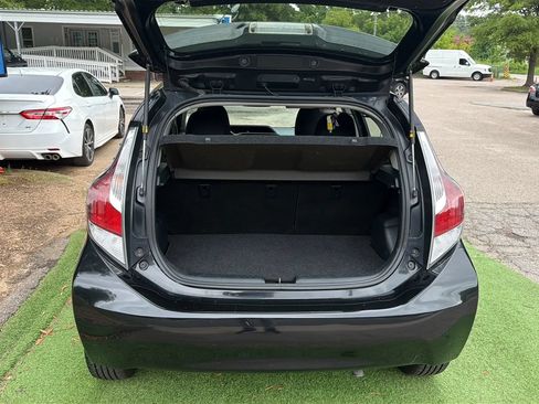 Used 2016 Toyota Prius C Two FWD image 8