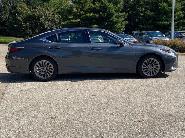 Used 2025 Lexus ES 350 Ultra Luxury w/ Accessory Package (Z1) FWD image 6