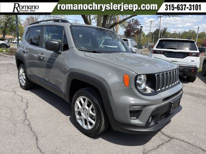 Used 2022 Jeep Renegade Latitude w/ Convenience Group