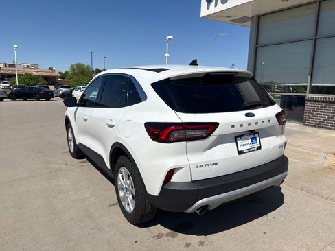 Used 2023 Ford Escape Active AWD/4WD image 7