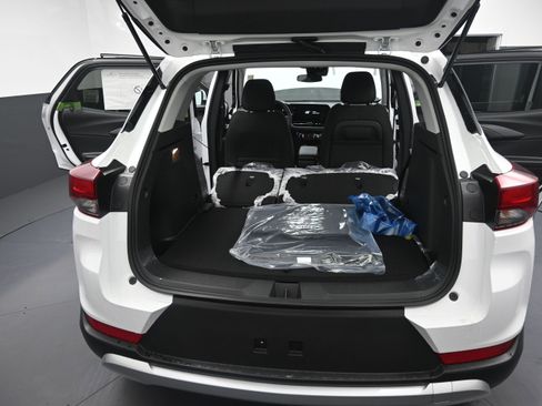 New 2026 Chevrolet TrailBlazer LT AWD/4WD image 38