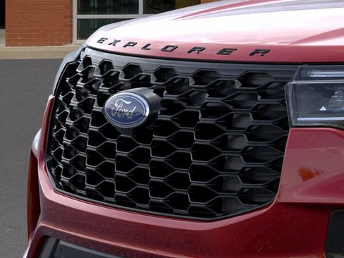 New 2025 Ford Explorer ST-Line w/ Premium Package image 17