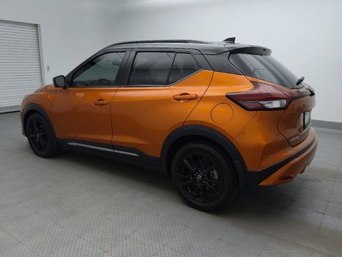 Used 2023 Nissan Kicks SR FWD image 3