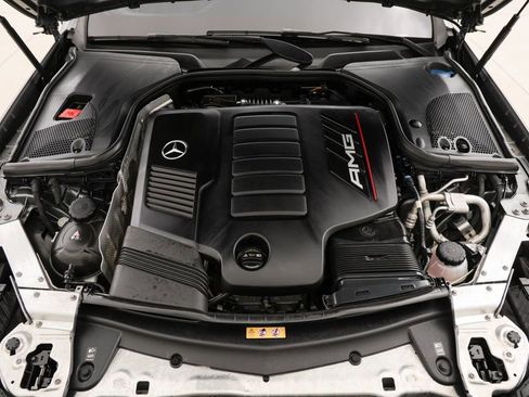 Used 2021 Mercedes-Benz E 53 AMG 4MATIC Sedan image 19