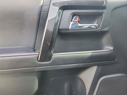 Used 2022 Toyota 4Runner TRD Off-Road Premium image 20