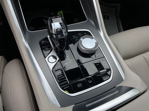 Used 2023 BMW X6 xDrive40i w/ Executive Package image 20