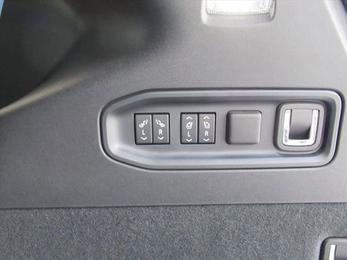 New 2026 Cadillac Vistiq Premium Luxury image 36