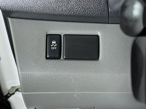 Used 2020 Nissan NV200 S FWD image 10