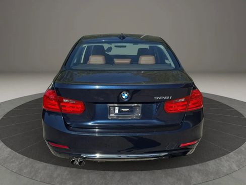 Used 2013 BMW 328i Sedan RWD image 4