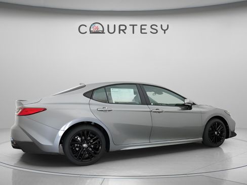 New 2026 Toyota Camry SE FWD image 20
