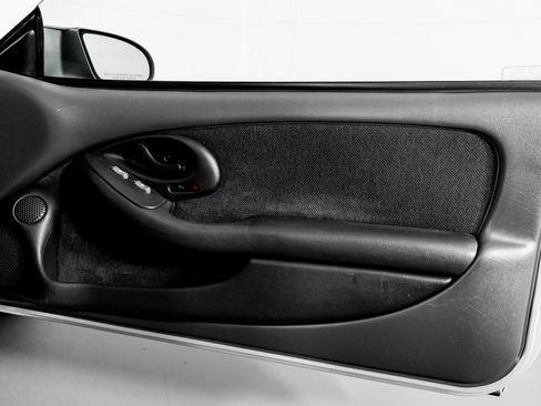 Used 1997 Pontiac Firebird Formula image 47